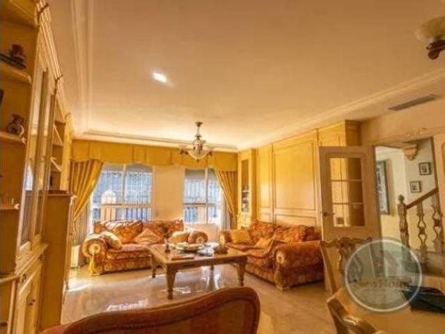 Casa adosada Venta Crevillent, Crevillent