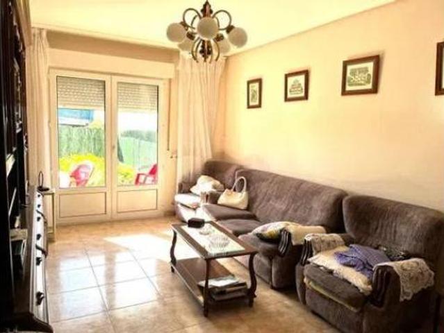 Casa adosada Venta Ábalos, Ábalos