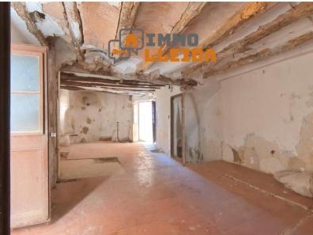 Casa adosada Venta Àger, Àger