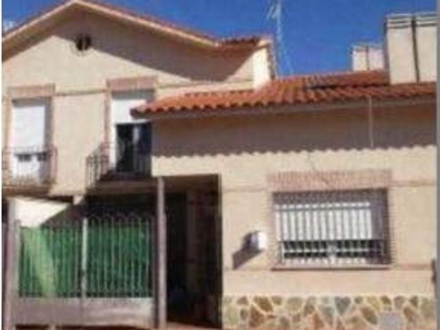 Casa adosada Venta Alcabón, Alcabón