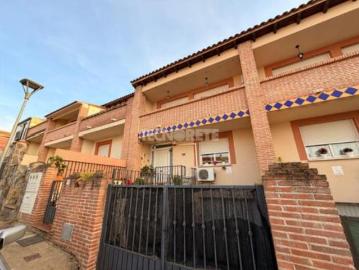 Casa adosada Venta Aldeanueva de Barbarroya, Aldeanueva de Barbarroya