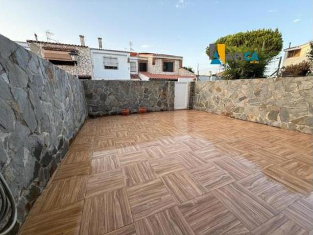 Casa adosada Venta Algeciras, San García Getares