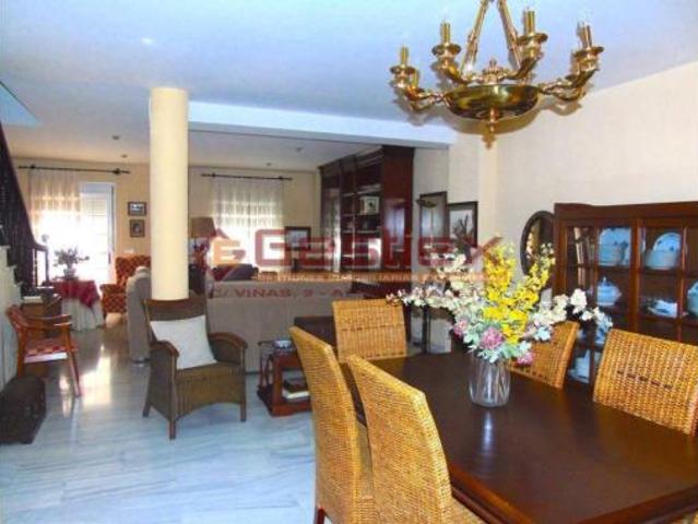Casa adosada Venta Almendralejo, Almendralejo