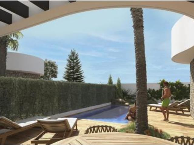 Casa adosada Venta Almoradí, Heredades