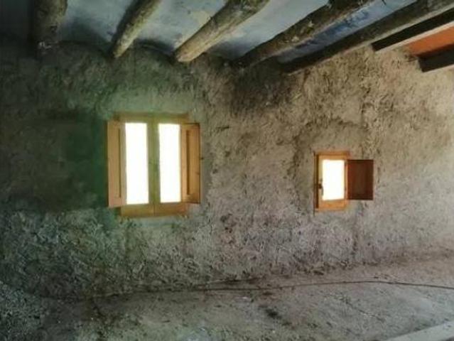 Casa adosada Venta Artesa de Segre, Anya