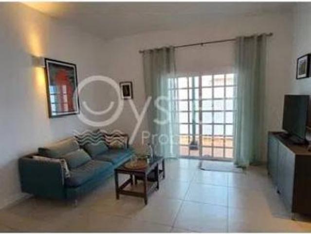 Casa adosada Venta Arico, Abades