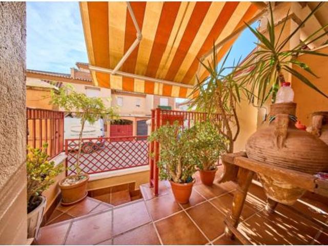 Casa adosada Venta Armilla, Zona Avenida de los Ogíjares