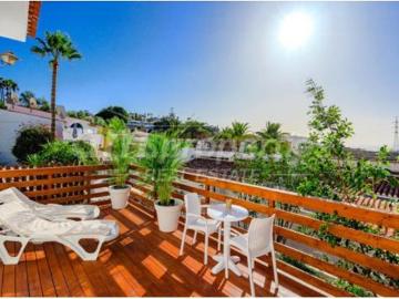 Casa adosada Venta Arona, Chayofa