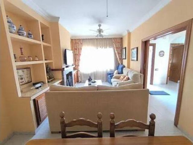 Casa adosada Venta Ayamonte, Salón Santa Gadea
