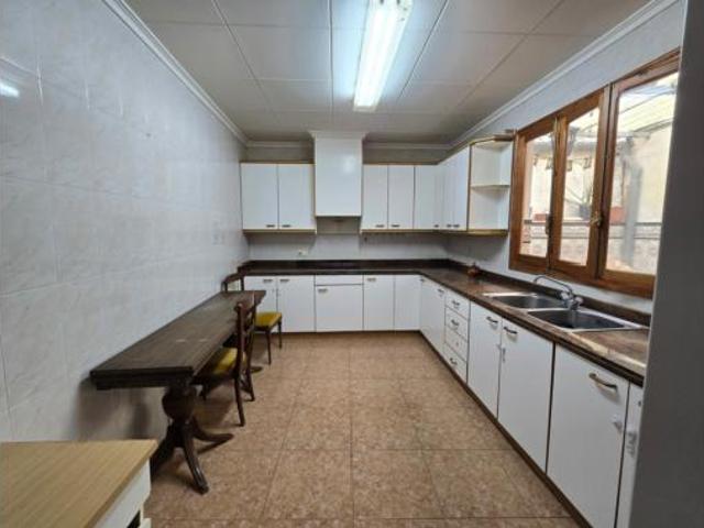 Casa adosada Venta Ayora, Ayora