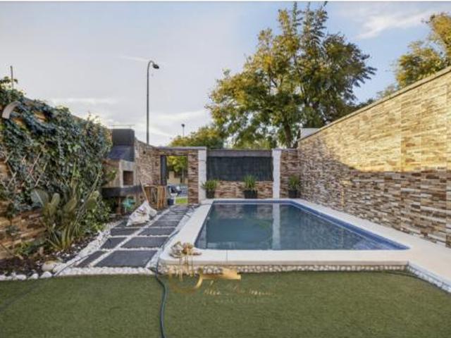 Casa adosada Venta Bormujos, Centro