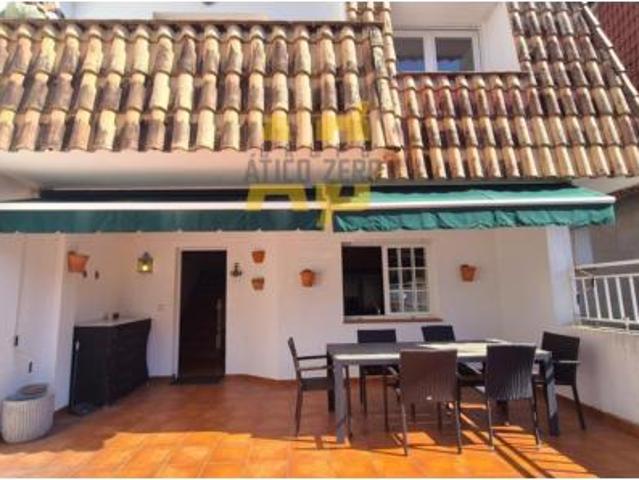 Casa adosada Venta Baiona, Sabaris