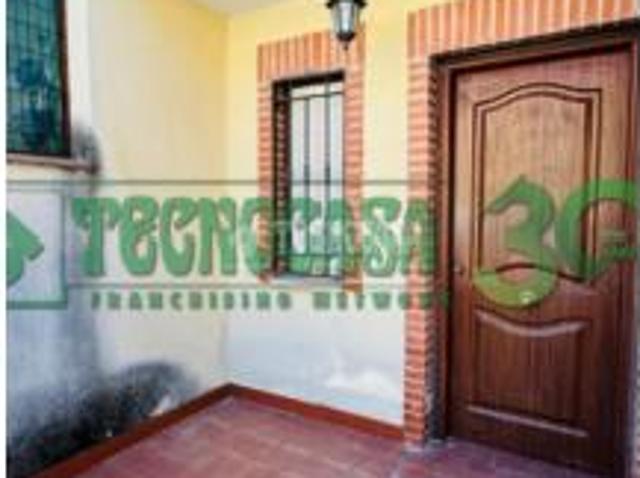 Casa adosada Venta Bargas, Bargas