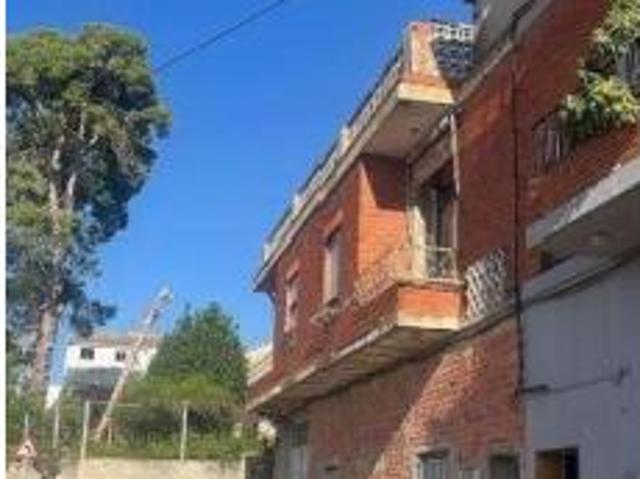Casa adosada Venta Bèlgida, Bèlgida