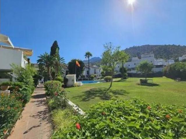 Casa adosada Venta Benahavís, Núcleo