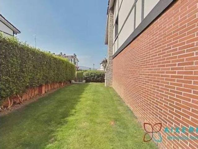 Casa adosada Venta Berango, Berango