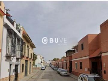 Casa adosada Venta Brenes, Brenes
