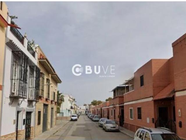 Casa adosada Venta Brenes, Brenes
