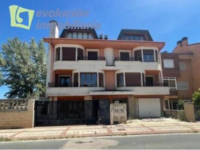 Casa adosada Venta Briviesca, Briviesca