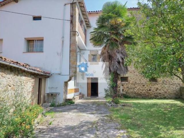 Casa adosada Venta Guriezo, Revilla