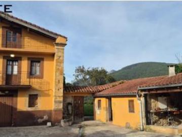 Casa adosada Venta Guriezo, El Puente