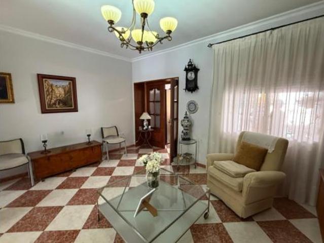 Casa adosada Venta Dos Hermanas, Centro Doña Mercedes