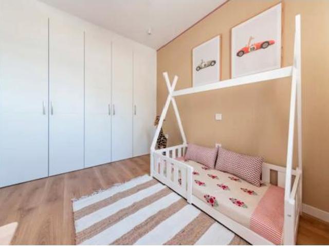 Casa adosada Venta Dos Hermanas, Entrenúcleos