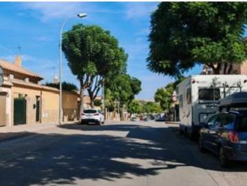 Casa adosada Venta Dos Hermanas, Entrenúcleos