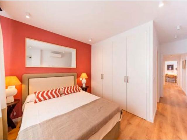 Casa adosada Venta Dos Hermanas, Entrenúcleos