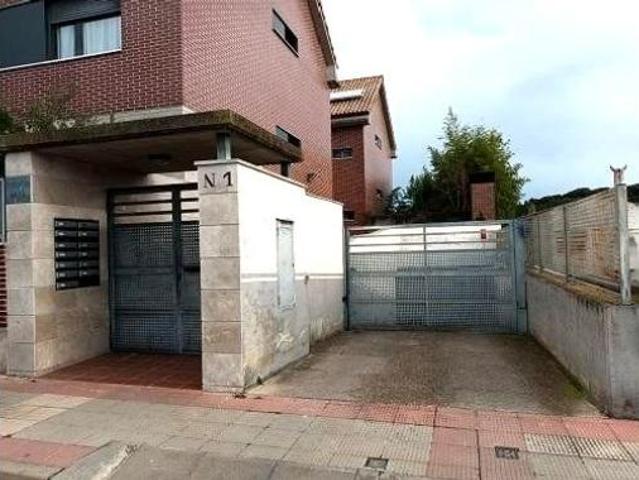 Casa adosada Venta Entrena, Entrena