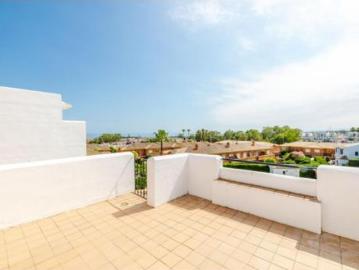 Casa adosada Venta Estepona, El Paraíso Atalaya Benamara