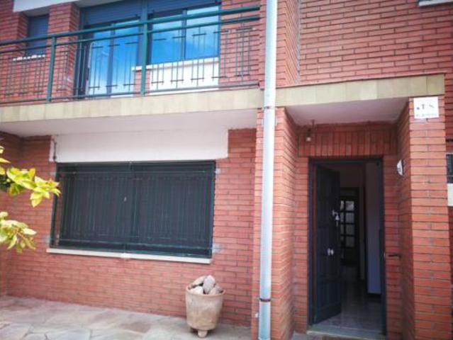 Casa adosada Venta Esparreguera, Esparreguera