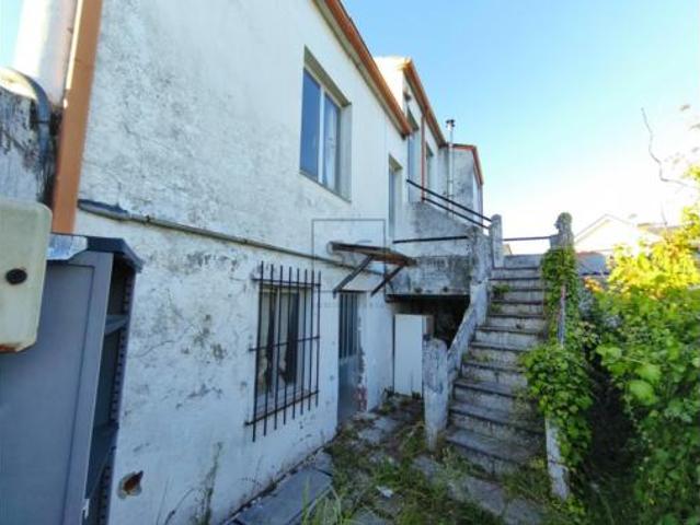 Casa adosada Venta Ferrol, Parroquias