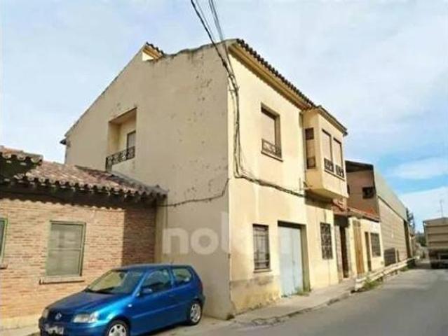 Casa adosada Venta Flix, Flix