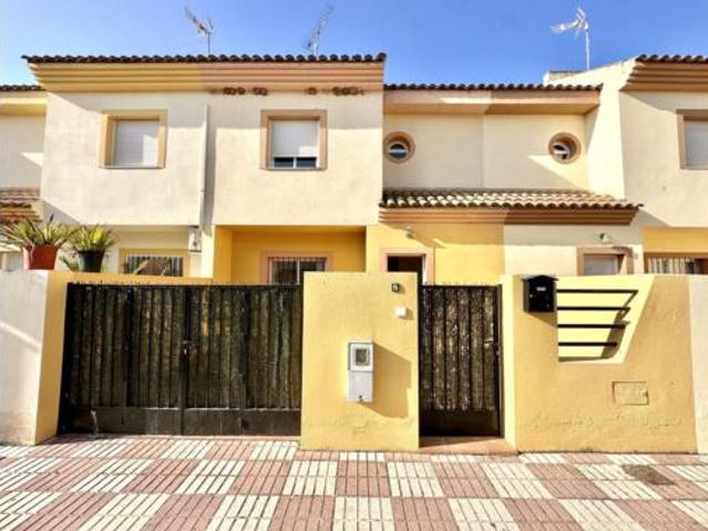 Casa adosada Venta Fuente de Piedra, Fuente de Piedra