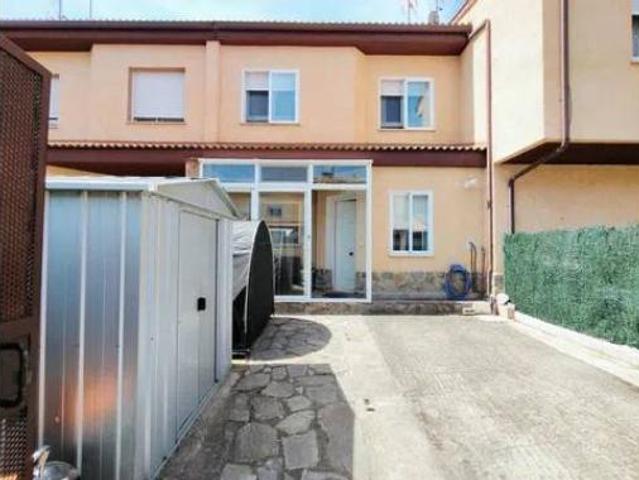 Casa adosada Venta Hontanares de Eresma, Hontanares de Eresma