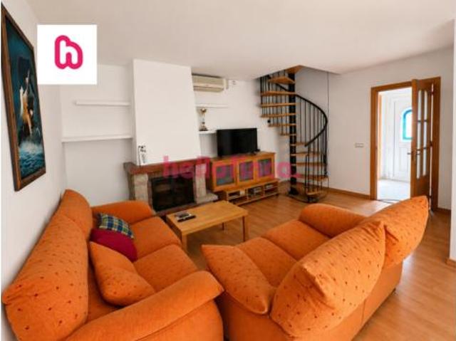 Casa adosada Venta Igualada, Llevant