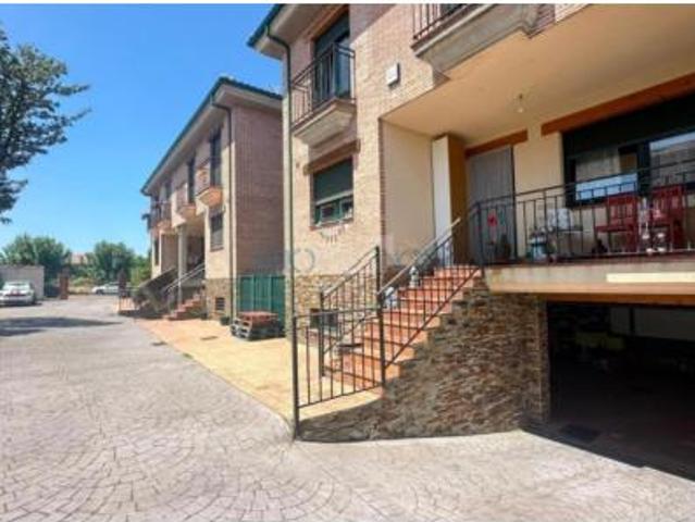 Casa adosada Venta Onzonilla, Onzonilla
