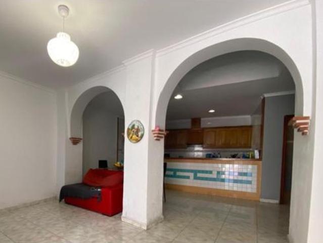 Casa adosada Venta Oliva, Nucli Urbà