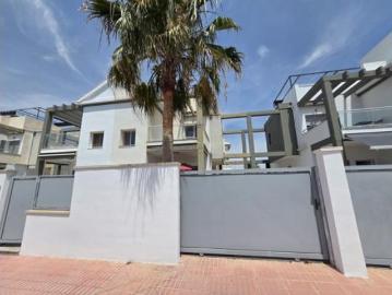 Casa adosada Venta Orihuela, Las Filipinas Villamartín Canal Norte
