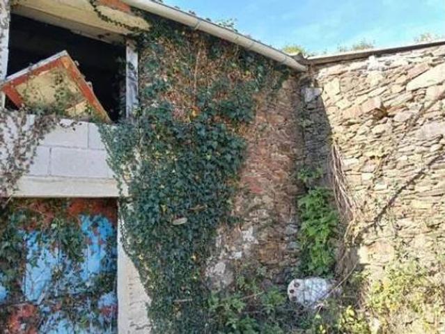 Casa adosada Venta Oza Cesuras, Armucela