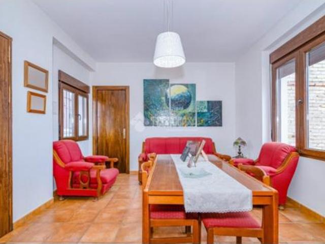 Casa adosada Venta Loja, Loja