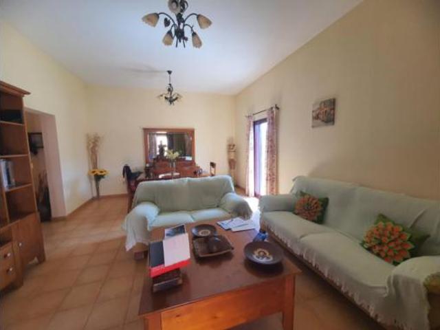 Casa adosada Venta La Oliva, La Oliva