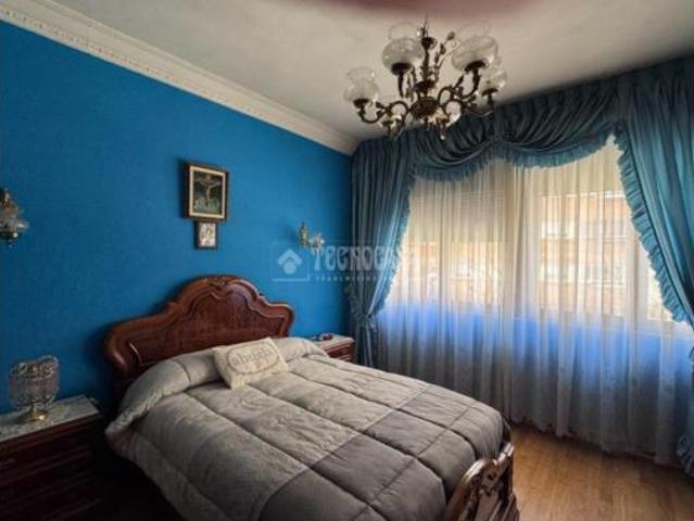 Casa adosada Venta León Capital, San Mamés La Palomera
