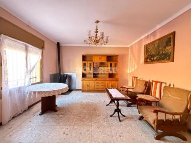 Casa adosada Venta Lillo, Lillo
