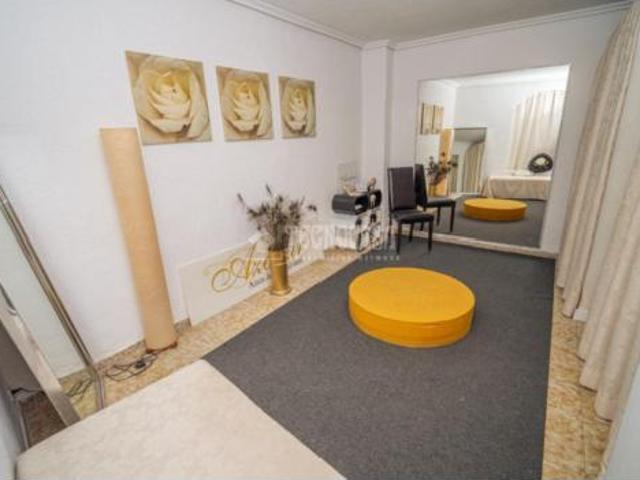 Casa adosada Venta Linares, Centro