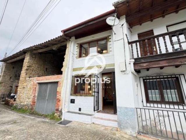 Casa adosada Venta Llanes, Pendueles