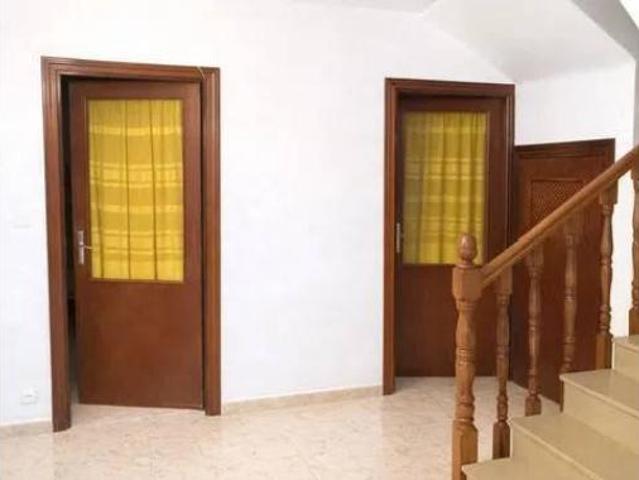 Casa adosada Venta Monroy, Monroy