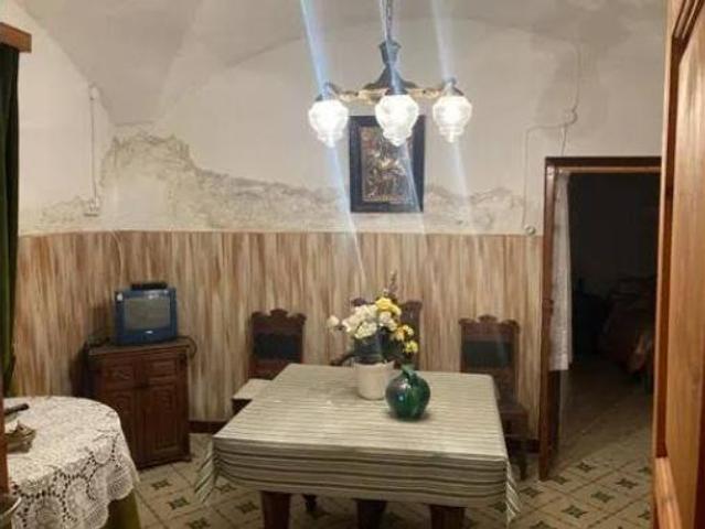 Casa adosada Venta Monroy, Monroy