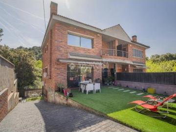 Casa adosada Venta Montcada i Reixac, Terra Nostra Font Pudenta